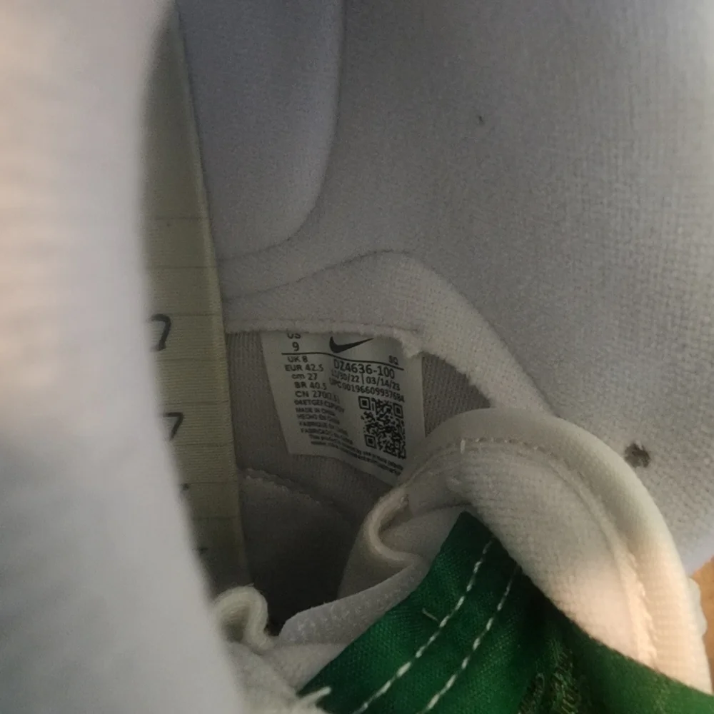 Nike Attack x Social Status Summit White Sneakers DZ4636-100 Mens Size 9